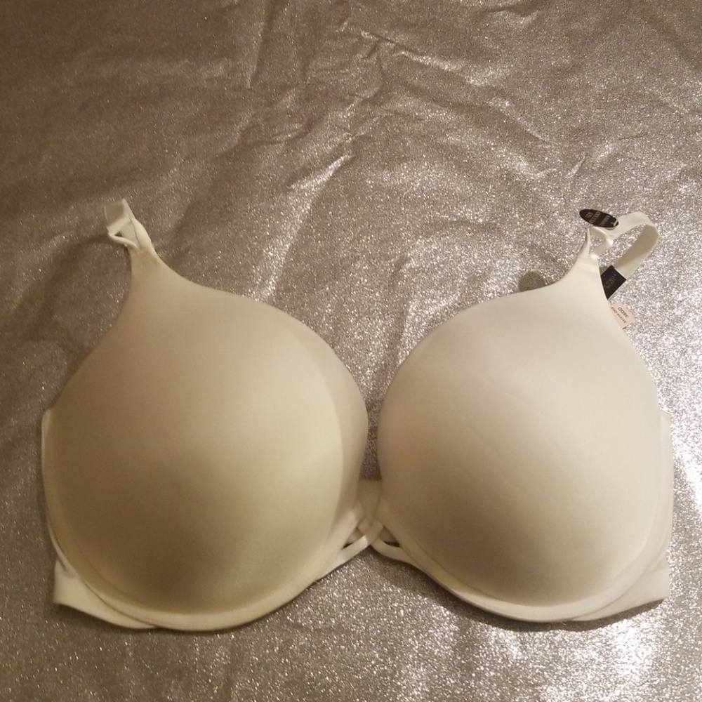 38DD Victoria's Secret Bombshell Bra